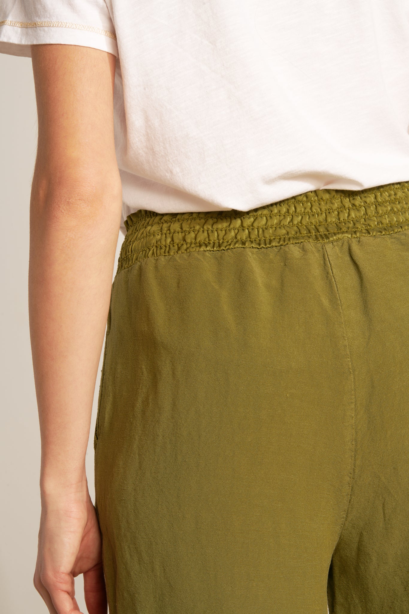 7/8 FLARE LINEN RAYON TROUSERS - KHAKI