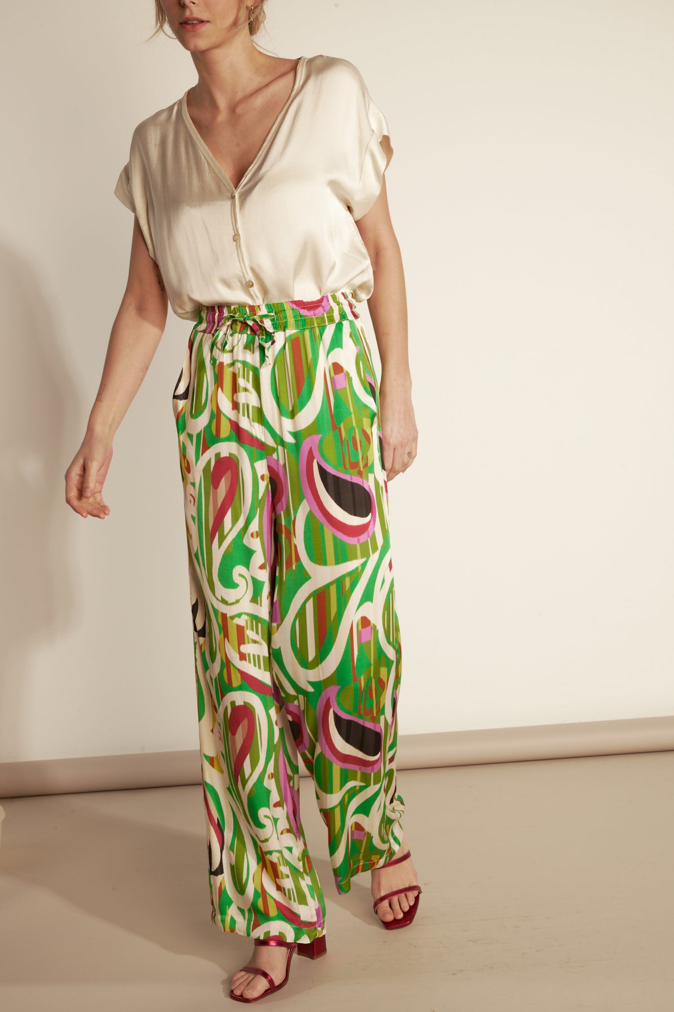 FLUID GLAM PRINT TROUSERS - PISLEY GREEN