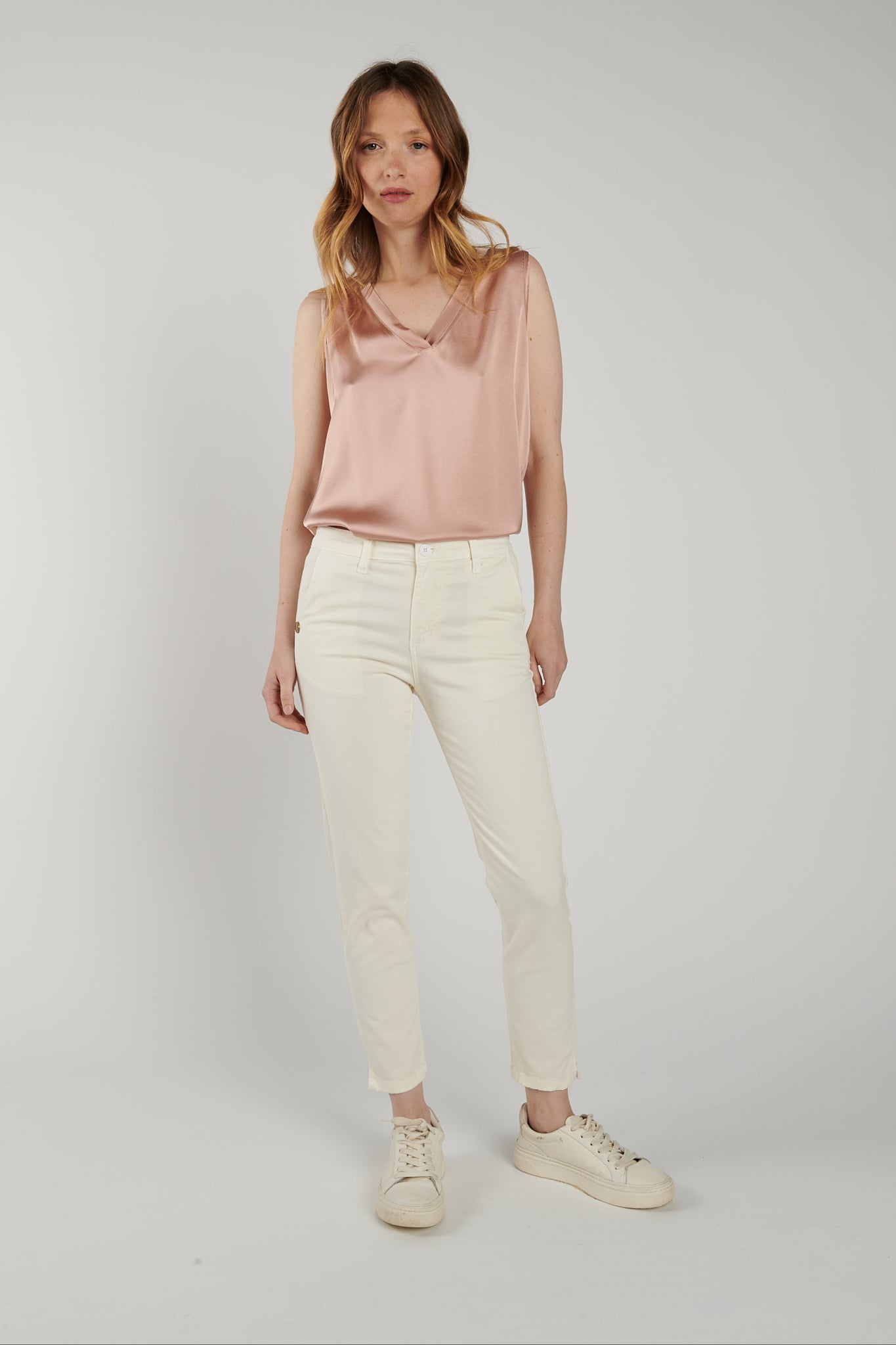 CHINO BASIQUE GARY NATUREL