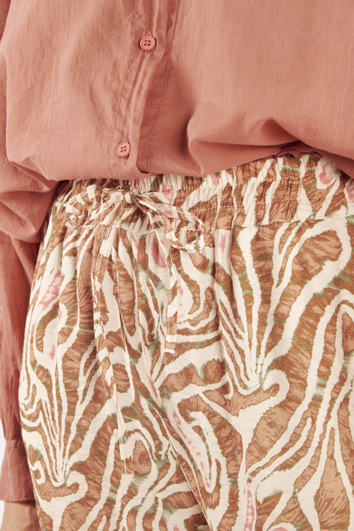 PANTALON CAMDEN IMPRIMÉ FAUVE MARRON