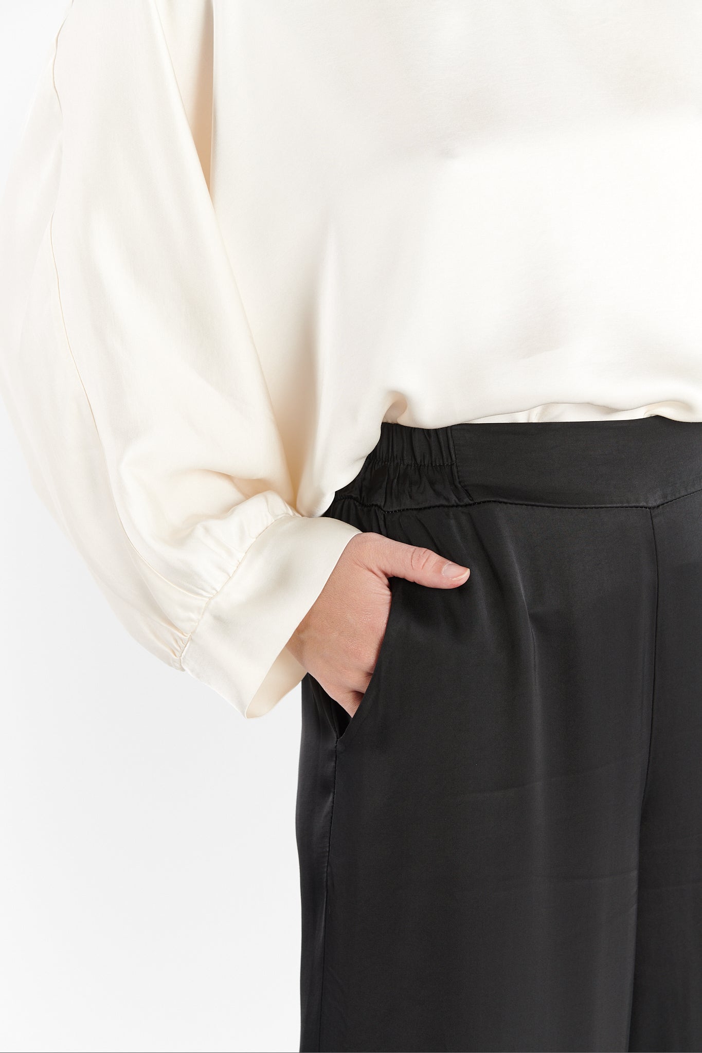 PANTALON LONG SATINÉ DREW NOIR