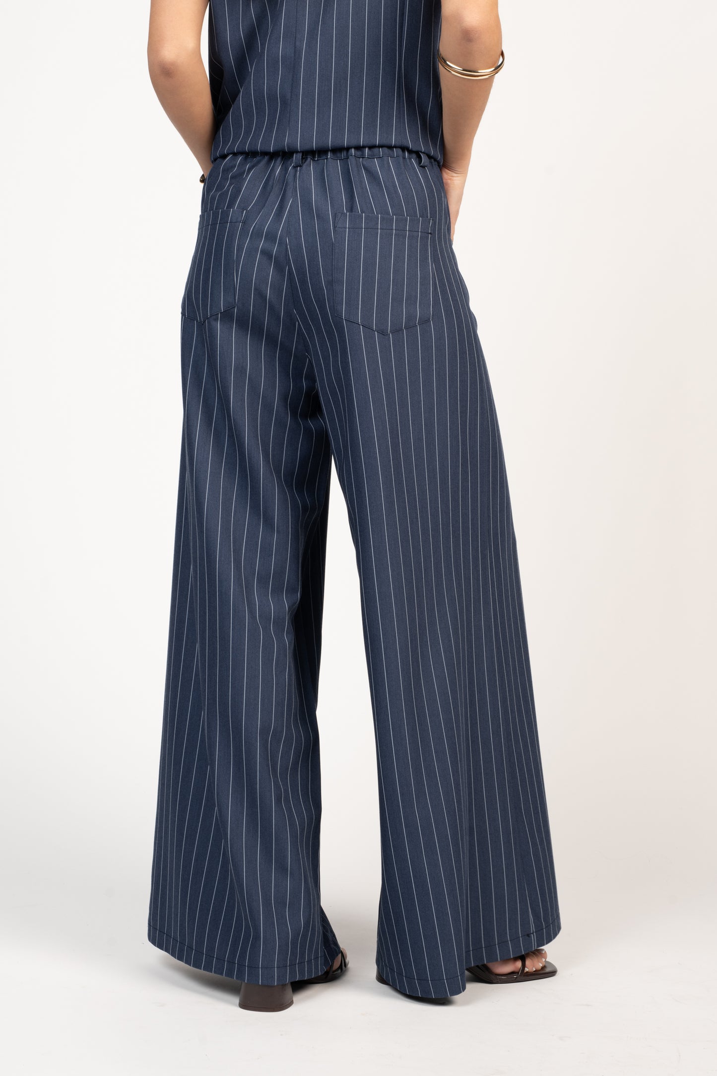 PANTALON ÉVASÉ À RAYURES ÉRIN BLEU