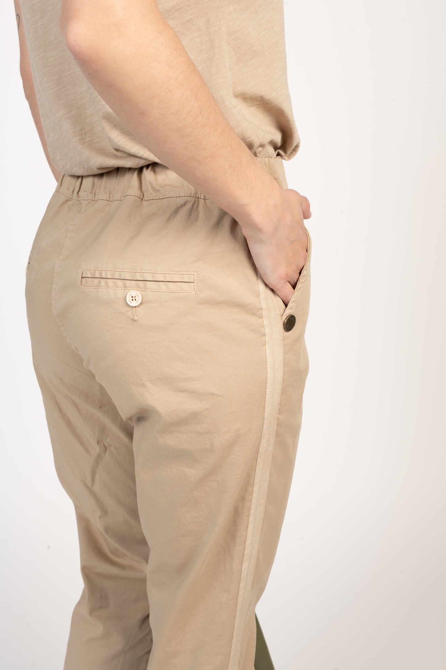 CHINO JOGGING FANNY SABLE