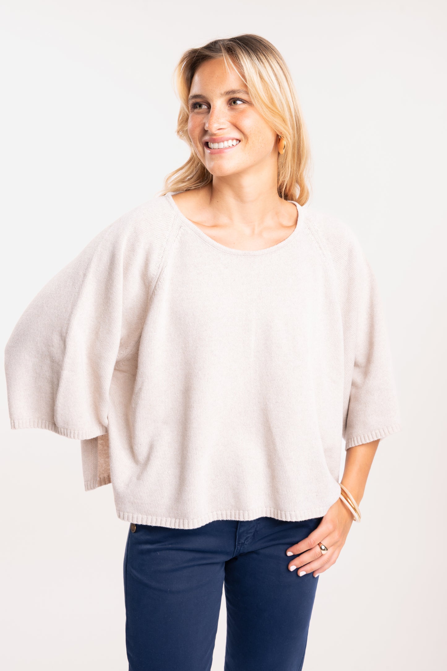Pull femme oversize beige