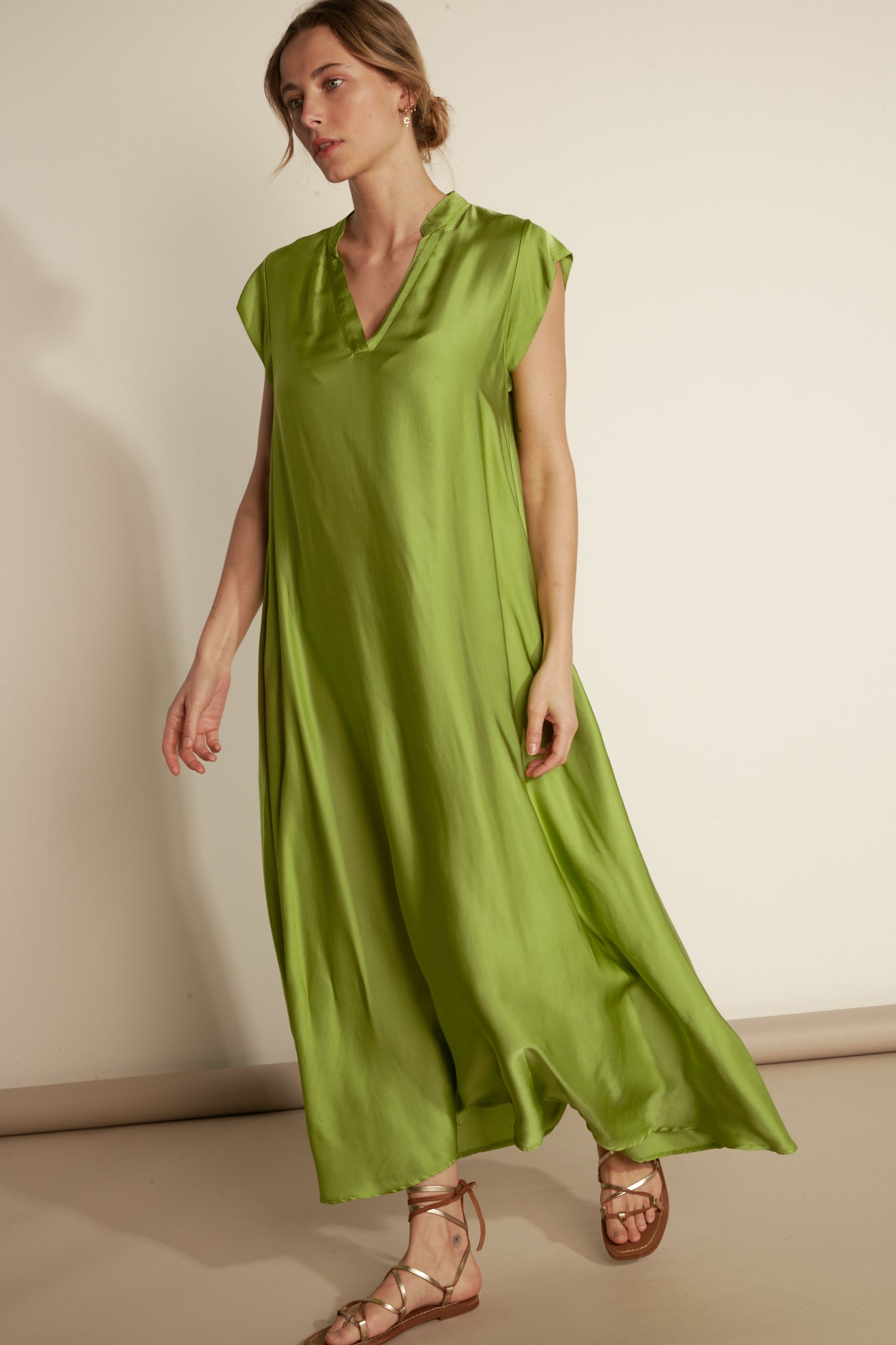 ROBE LONGUE ARLÈNE PISTACHE