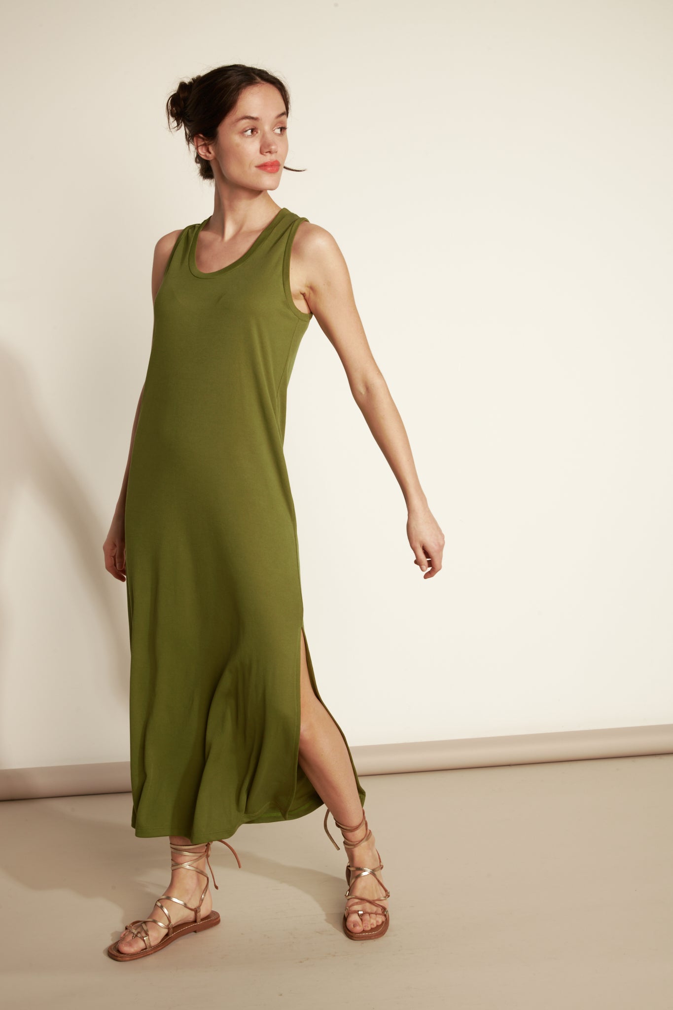 LONG FINE TANK DRESS MODAL SIDE - OLIVE