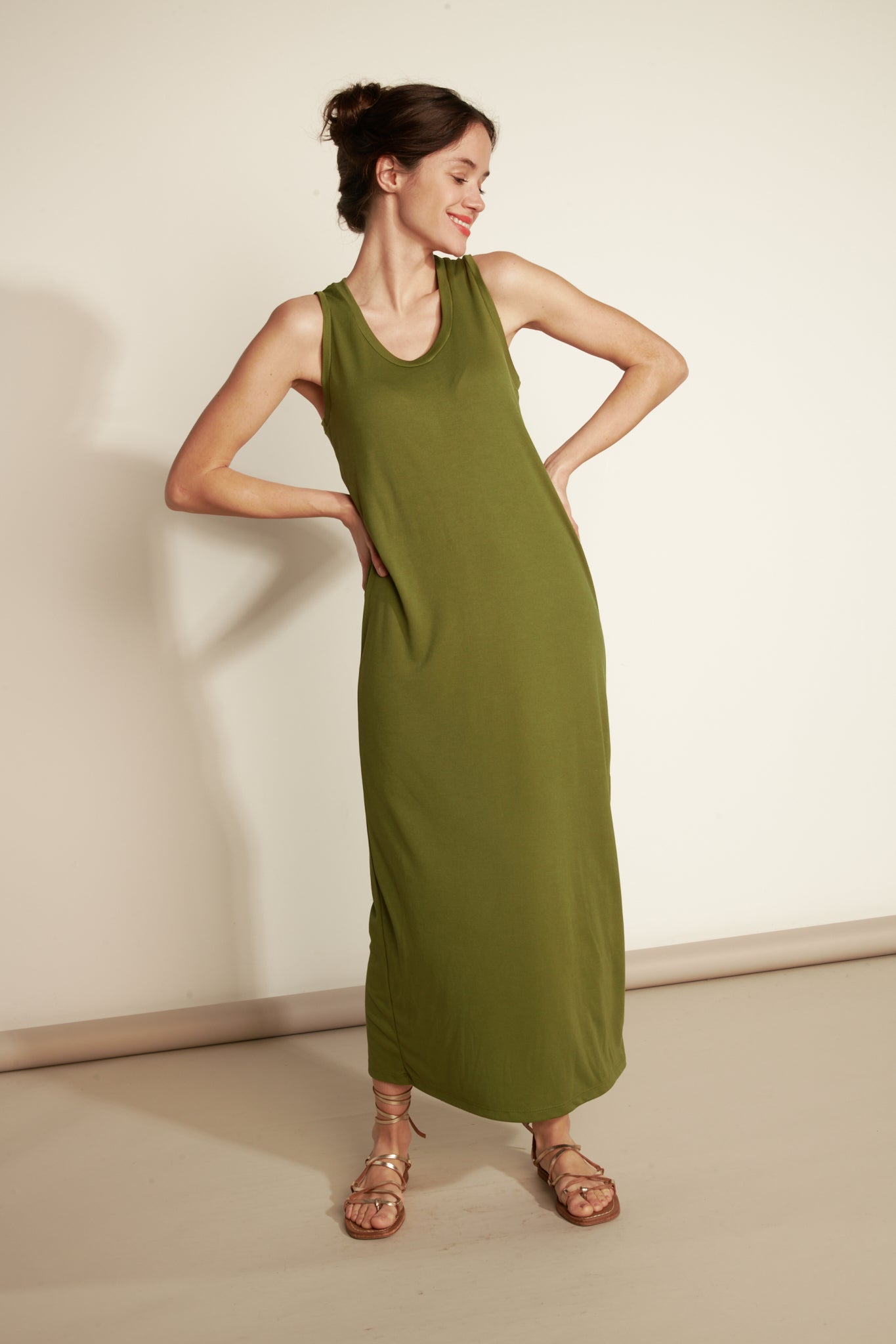LONG FINE TANK DRESS MODAL SIDE - OLIVE