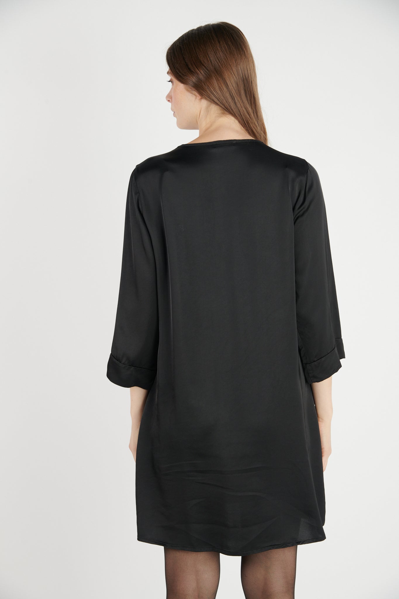 ROBE COURTE DOMAE NOIR