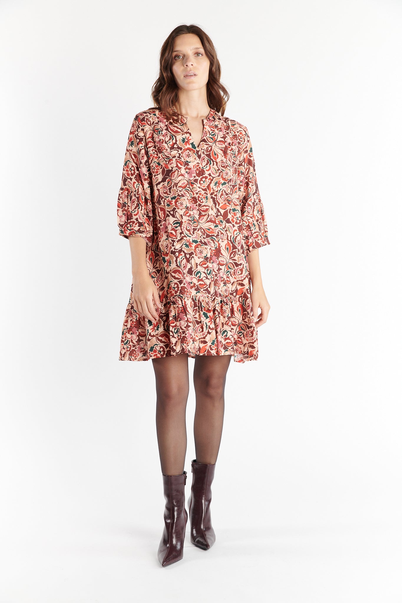 ROBE COURTE DALANDA IMPRIMÉ FLOWER PRUNE