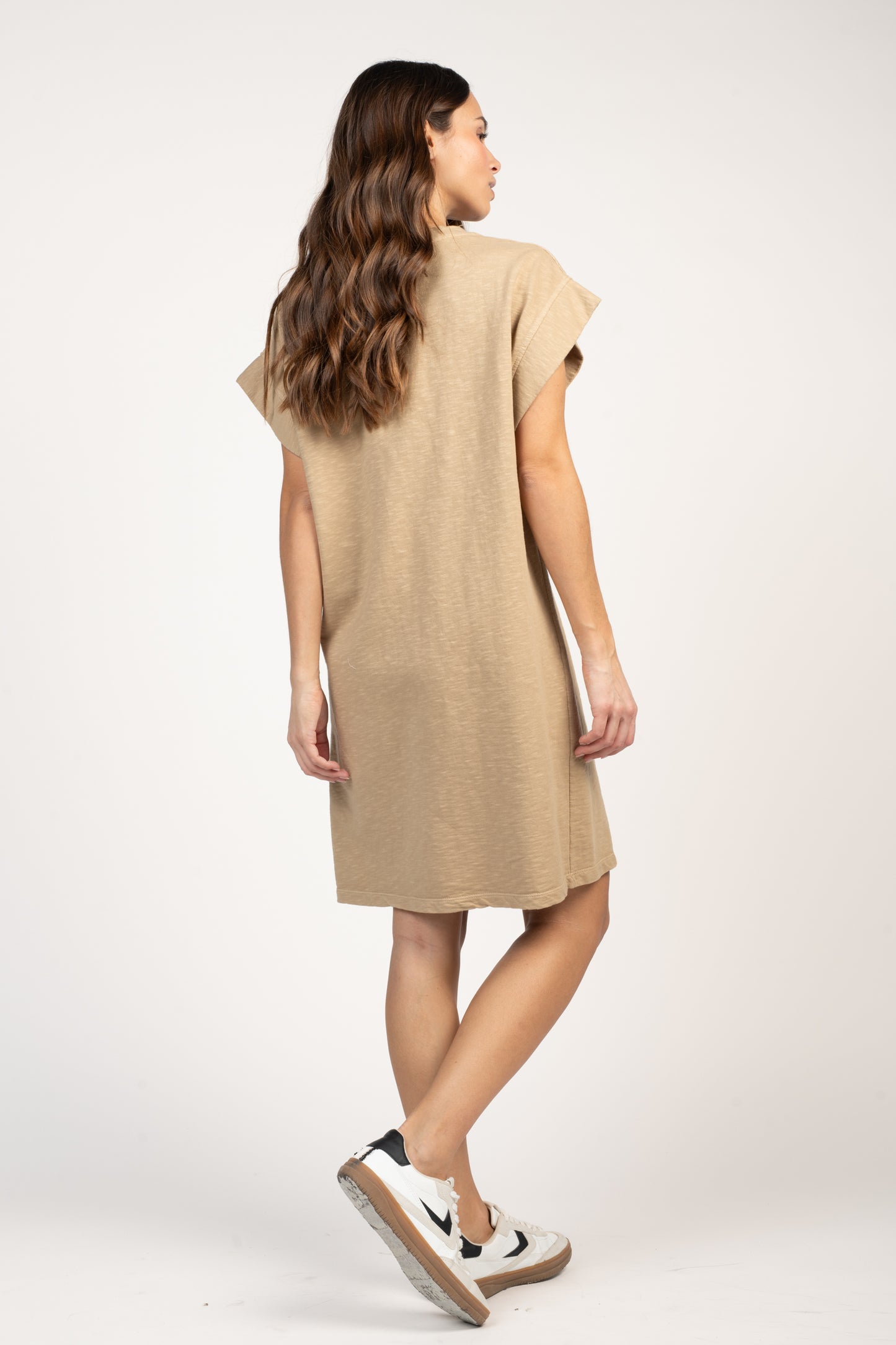 ROBE EN COTON BIO EUGÉNIA SABLE