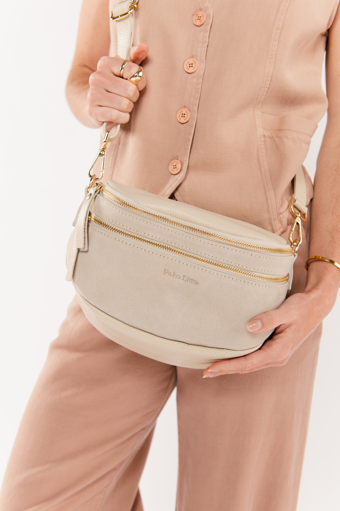 SAC BANANE EN CUIR FLORENTINE ÉCRU