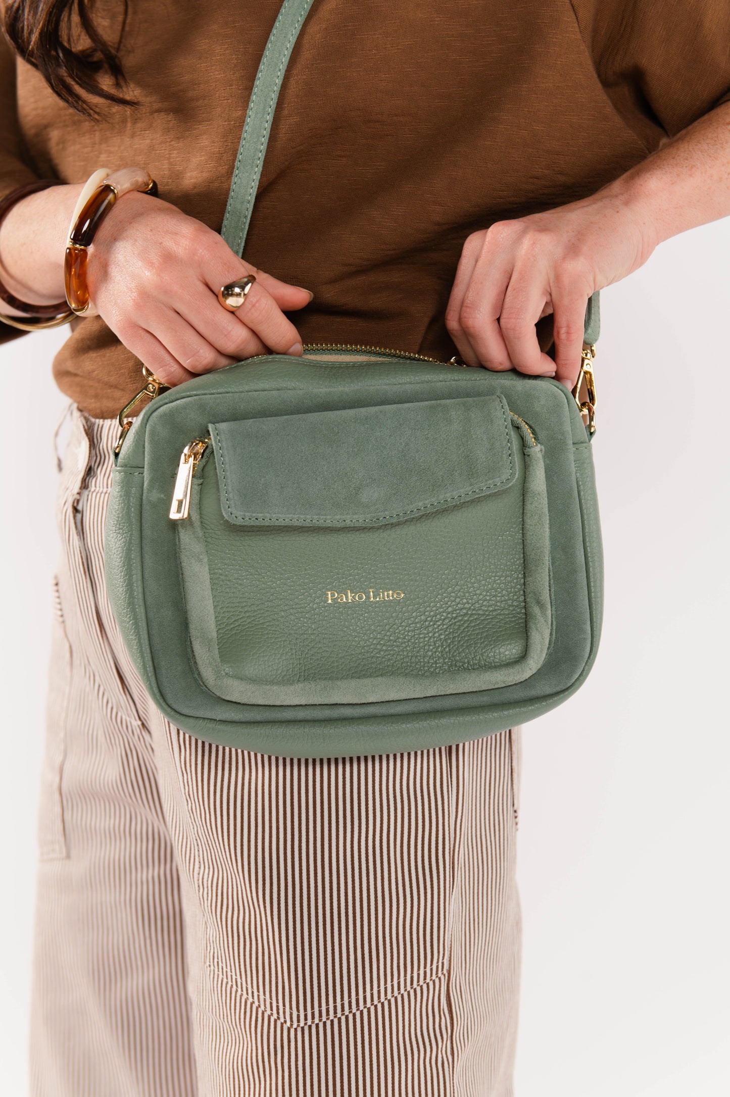 SAC BANDOULIÈRE EN CUIR ÉMILIEN VERT D'EAU