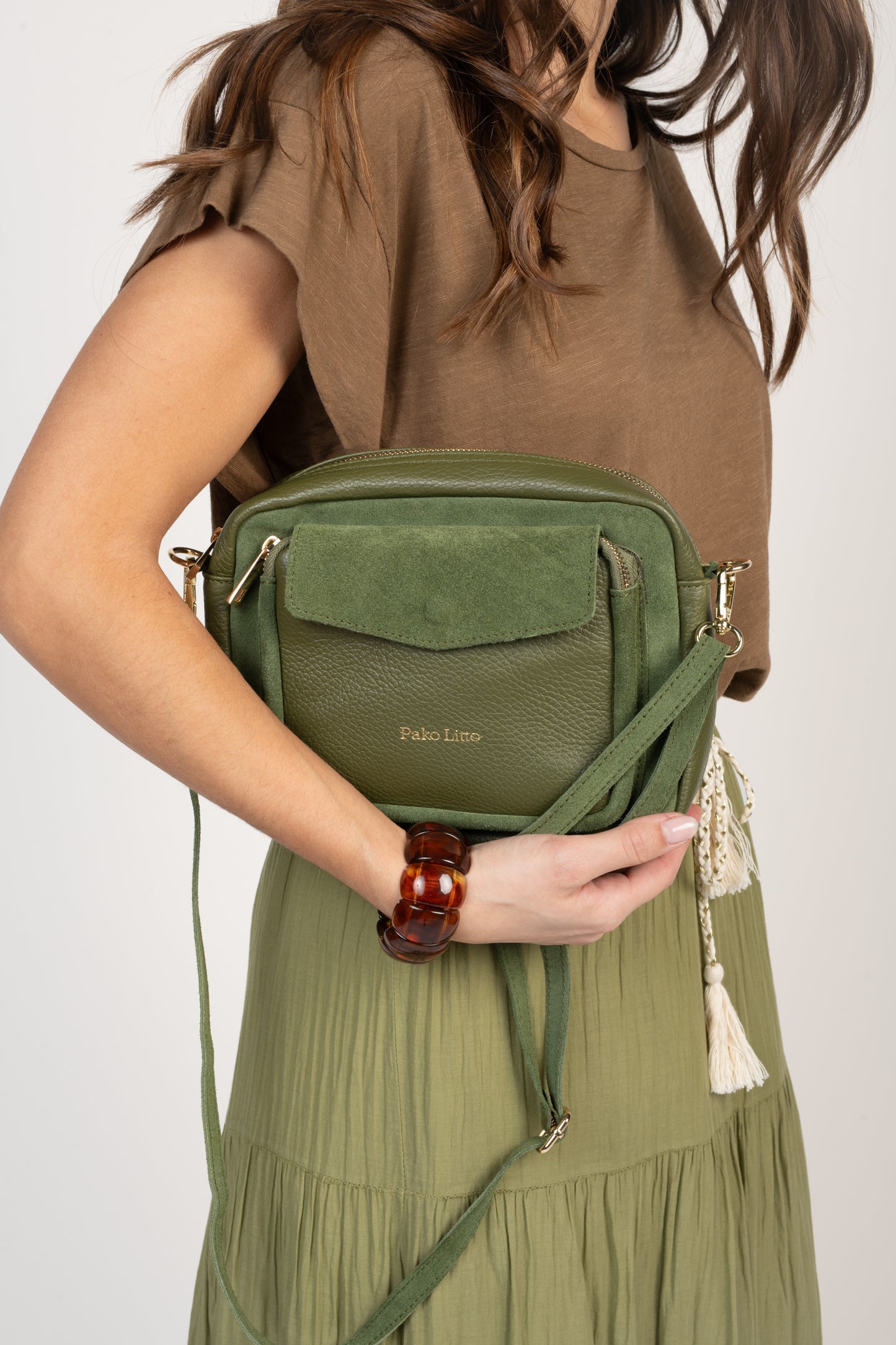 SAC BANDOULIÈRE EN CUIR ÉMILIEN KAKI