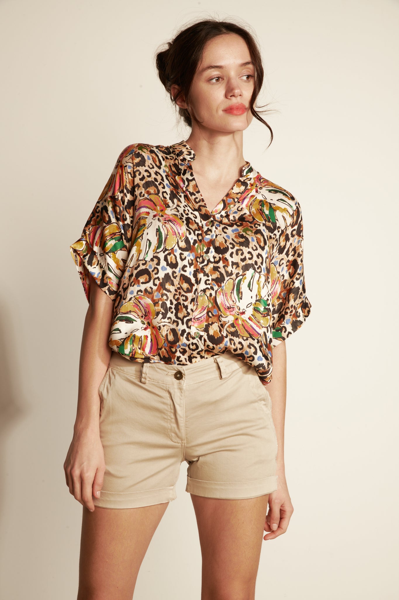 LUREX STONEMAILLE DETAIL SHORTS - SAND