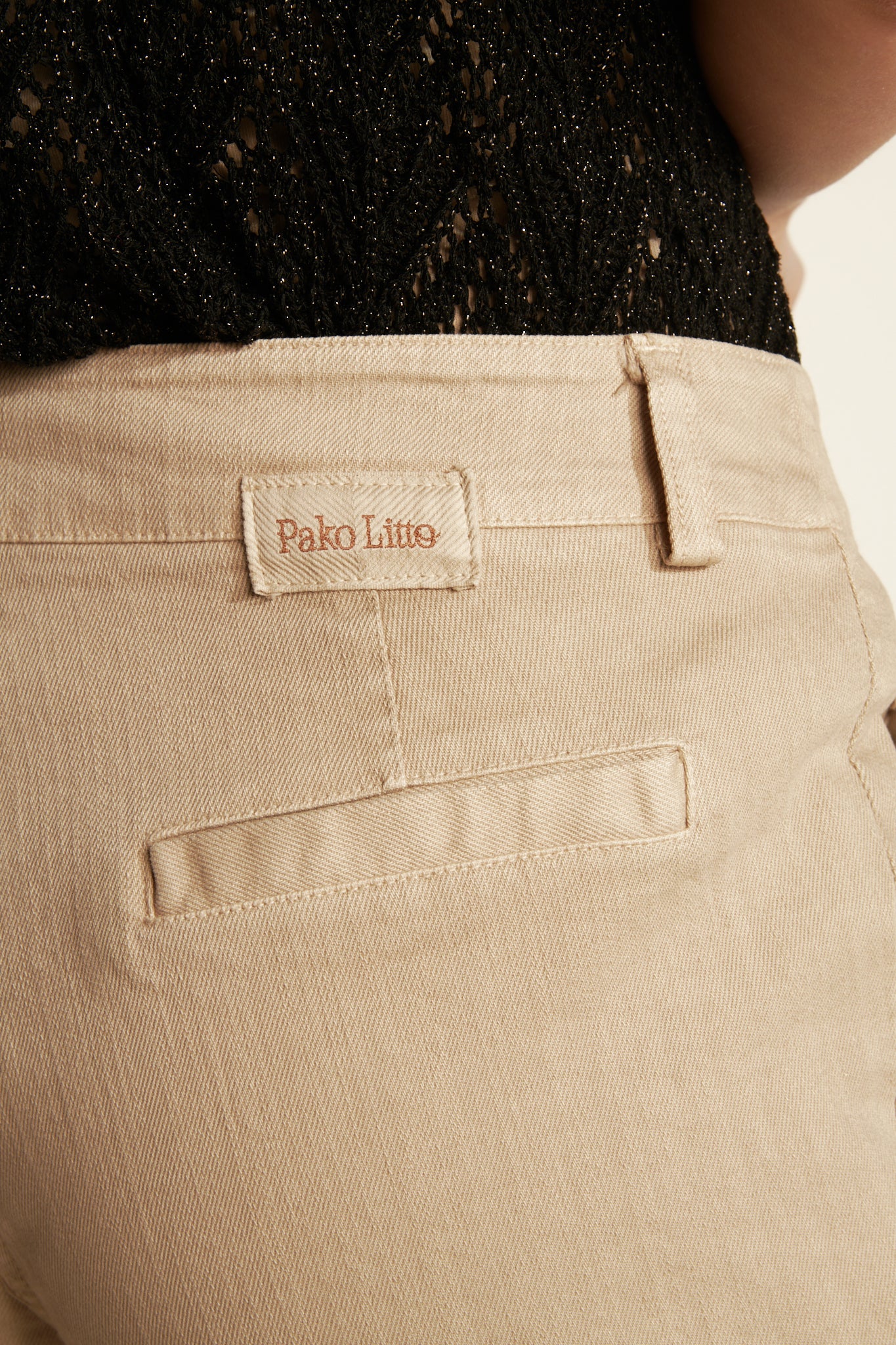 SHORT SAFARI ARTURO SABLE