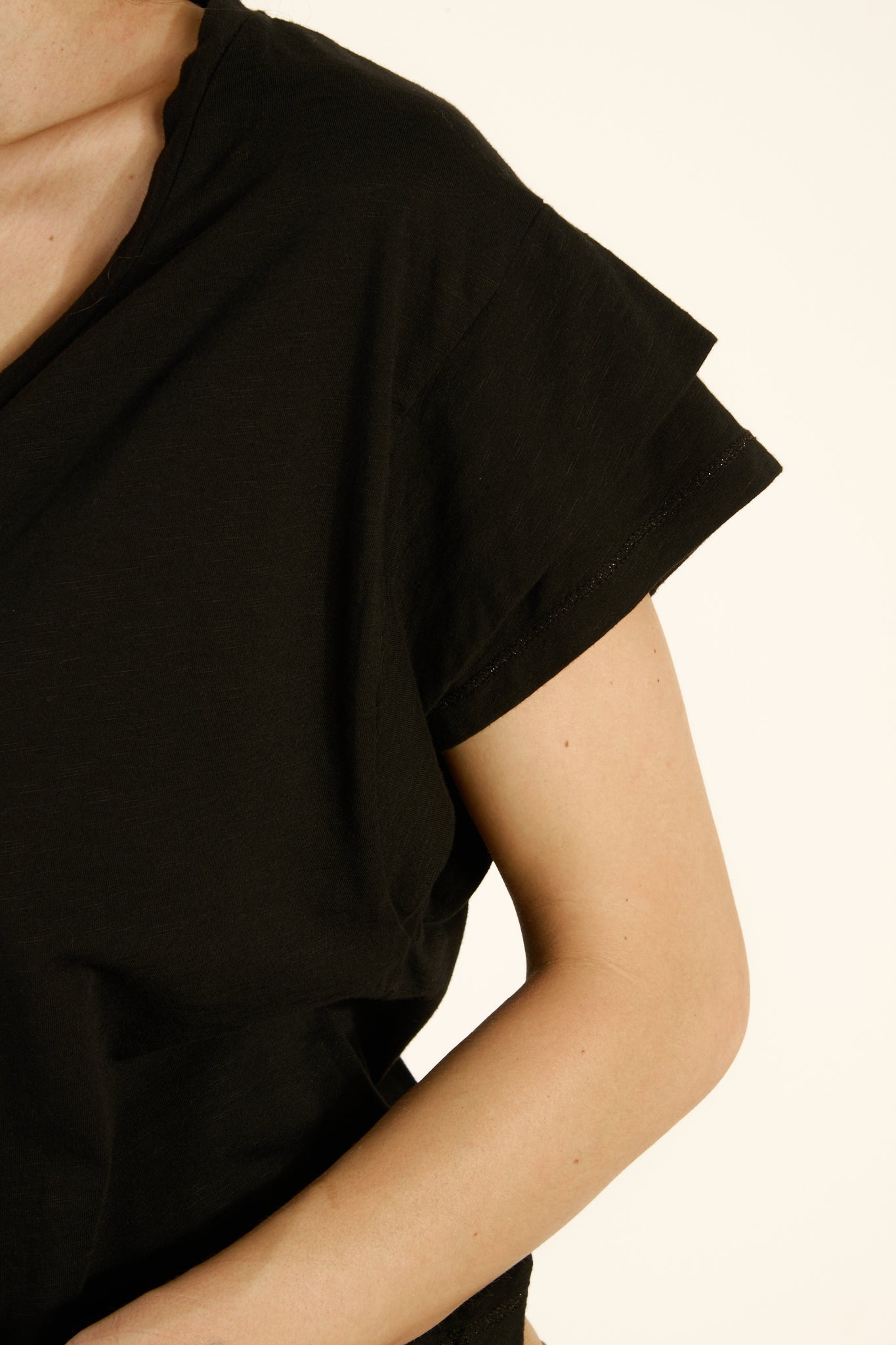 LARGE V NECK DOUBLE SLEEVED MODAL COTTON TOP - BLACK