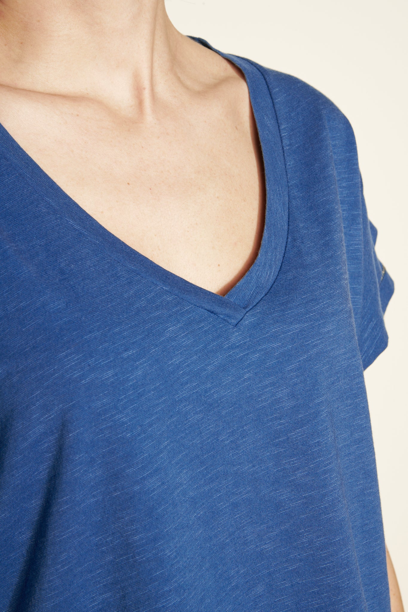ADRIEN OCEAN DOUBLE SLEEVED TOP