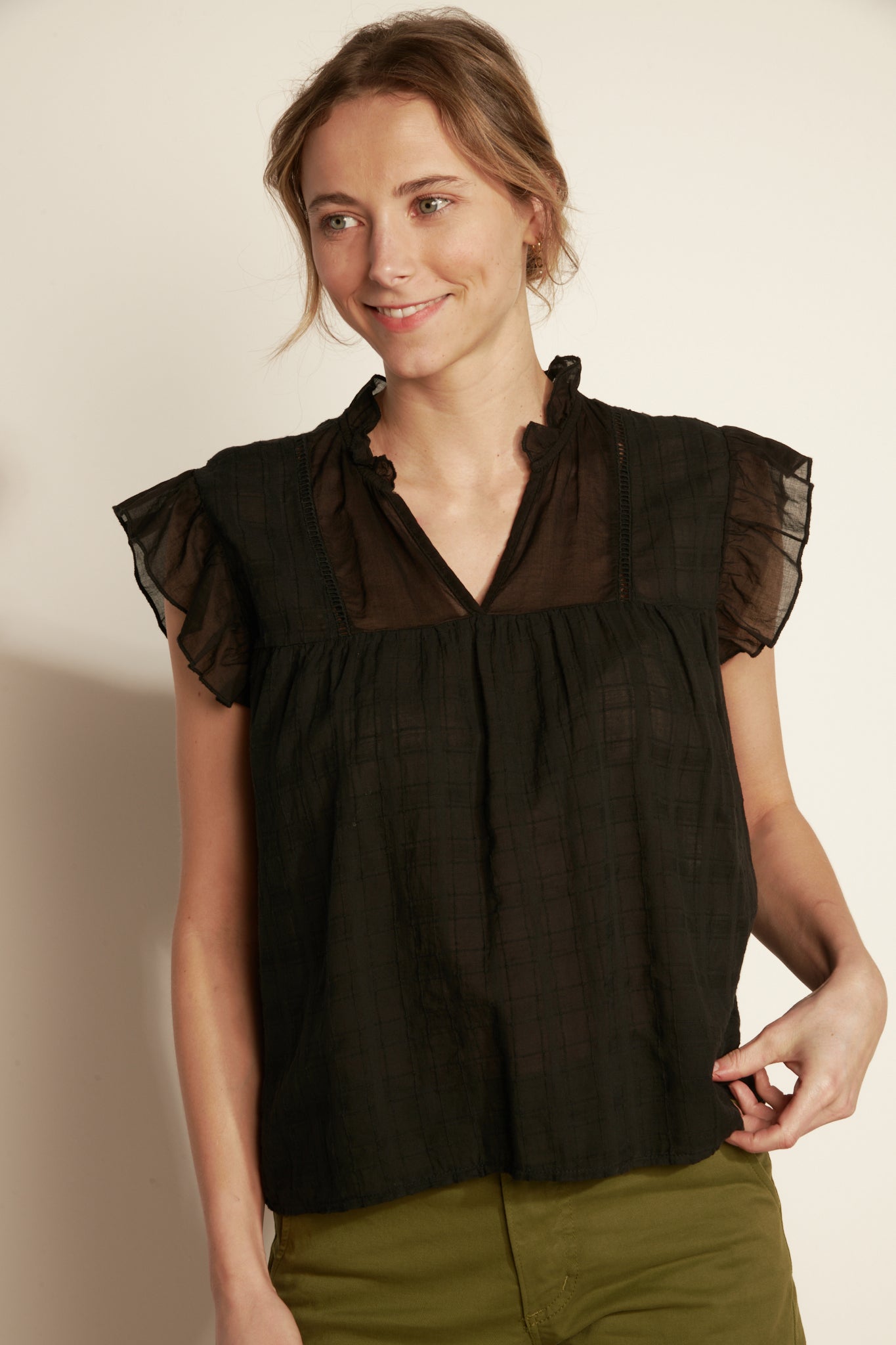 FLYING SLEEVE TOP COTTON VOILE TEXTURE - BLACK