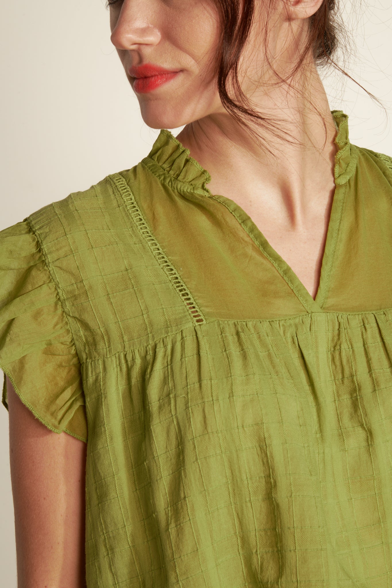 FLYING SLEEVE TOP COTTON VOILE TEXTURE - PISTACHIO