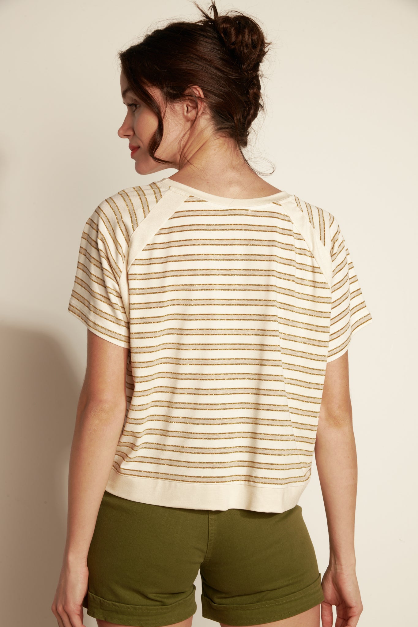 RAGLANT STRIPED JERSEY SHORT SLEEVE TOP - SAND
