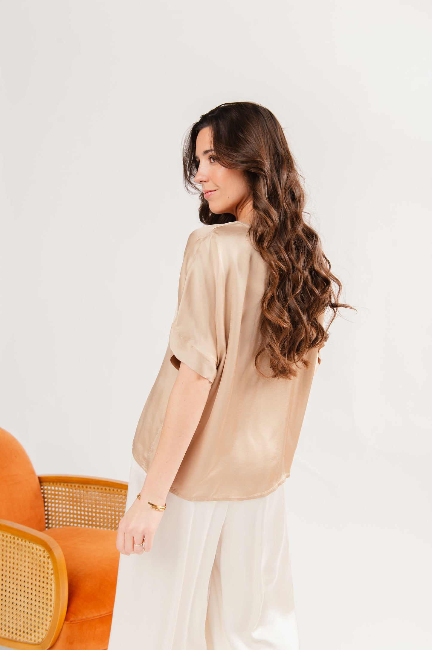 TOP COL V SATINÉ FRANCIS BEIGE