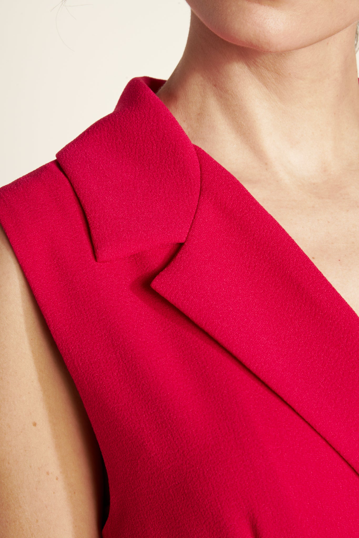 SS CITY SLEEVE CROSSED JACKET - FUSHIA