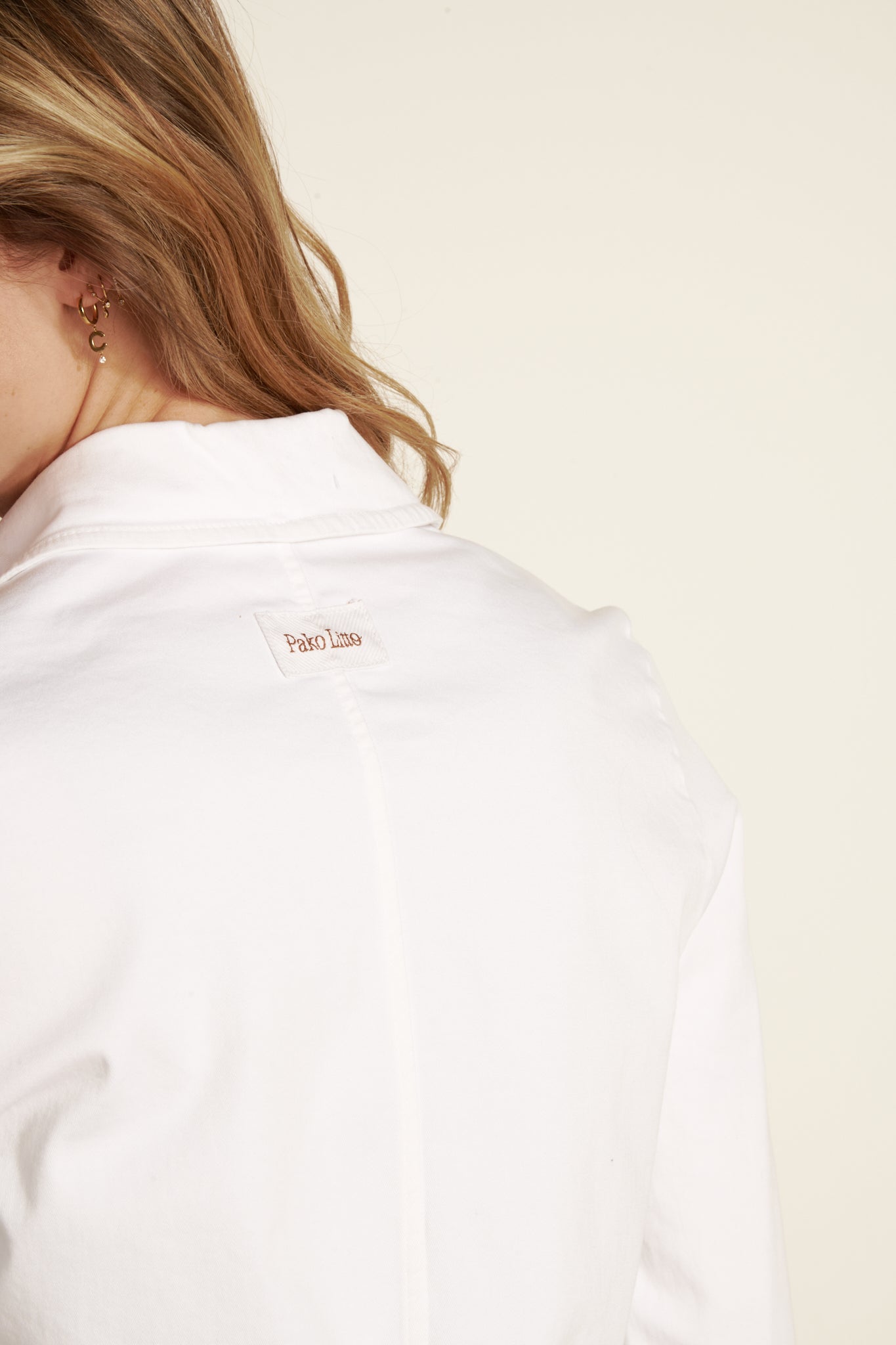 ALINE WHITE ZIPED JACKET