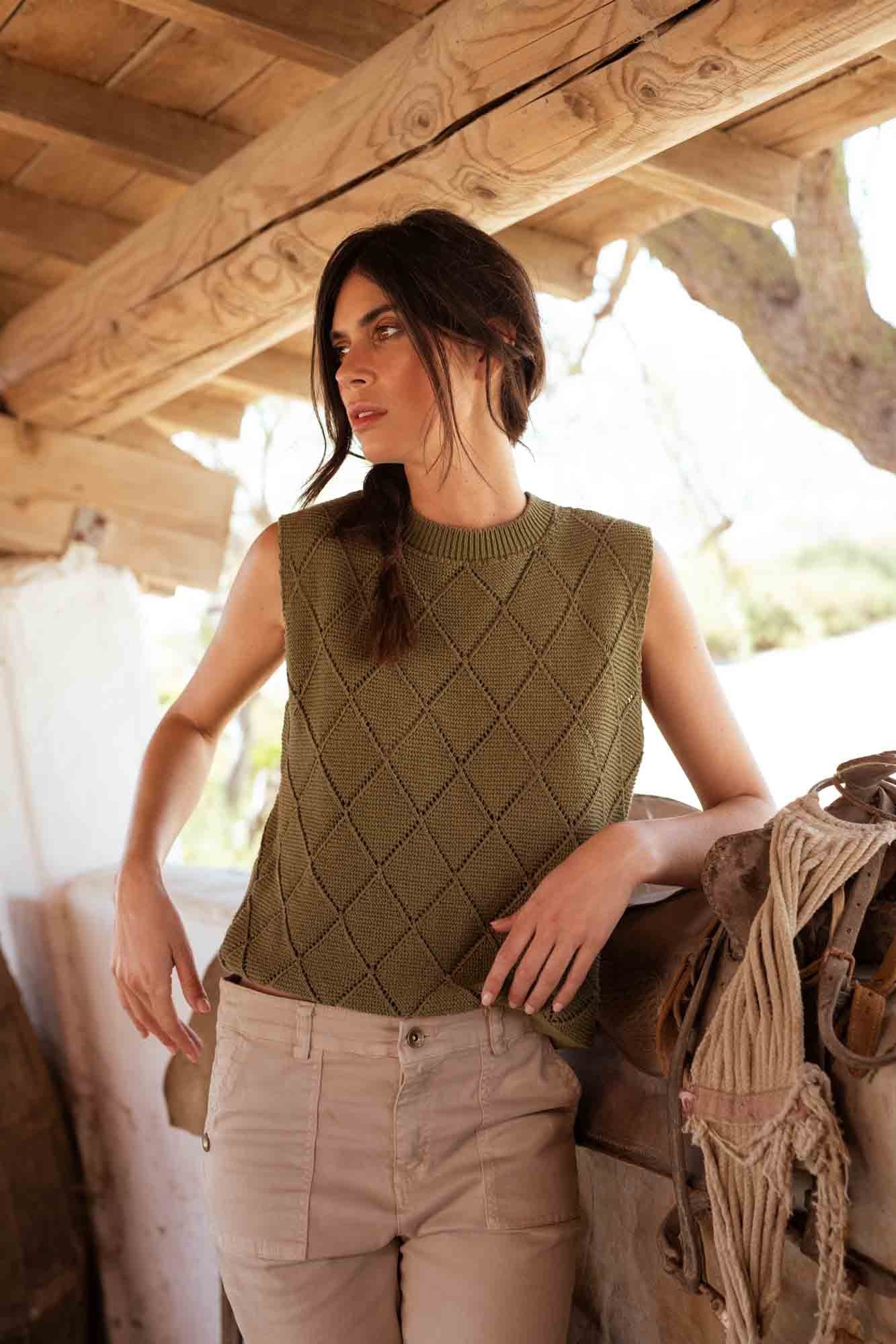 GEORGIA MILITARY OPENWORK LOSANGES TANK TOP SWEATER