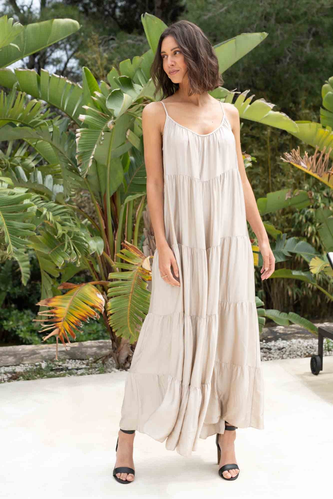 ROBE LONGUE VOLANT GABRIELLA SABLE